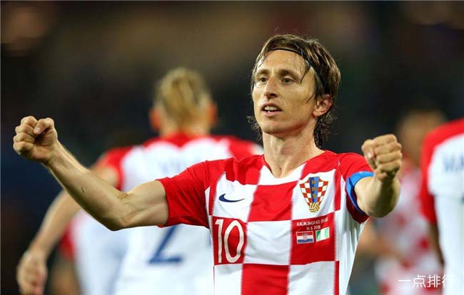 即将迎来两周年的星铁，准备直接给玩家们“撒币”