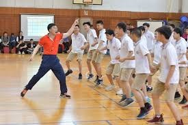 詹姆斯：骑士03年拿到状元签也太巧了吧，我懂这背后的安排