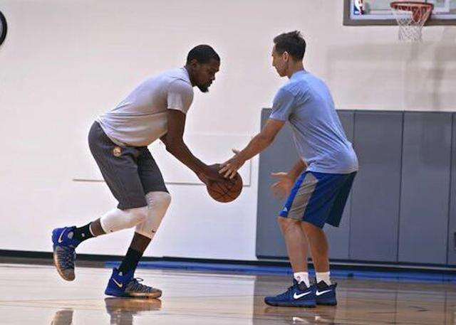 个曾在比赛 个曾在比赛